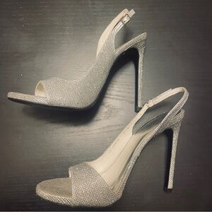 Stuart Weitzman Stiletto Slingback Sandals - Women 8.5 - Silver Metallic